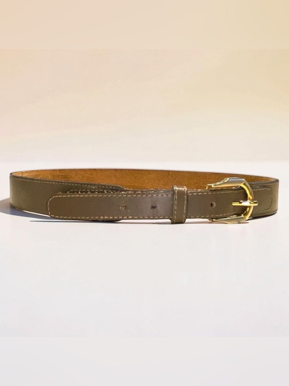 Women’s Taupe Gray Leather Belt | Gold Buckle | Classic Dress Belt | 32” x 1”